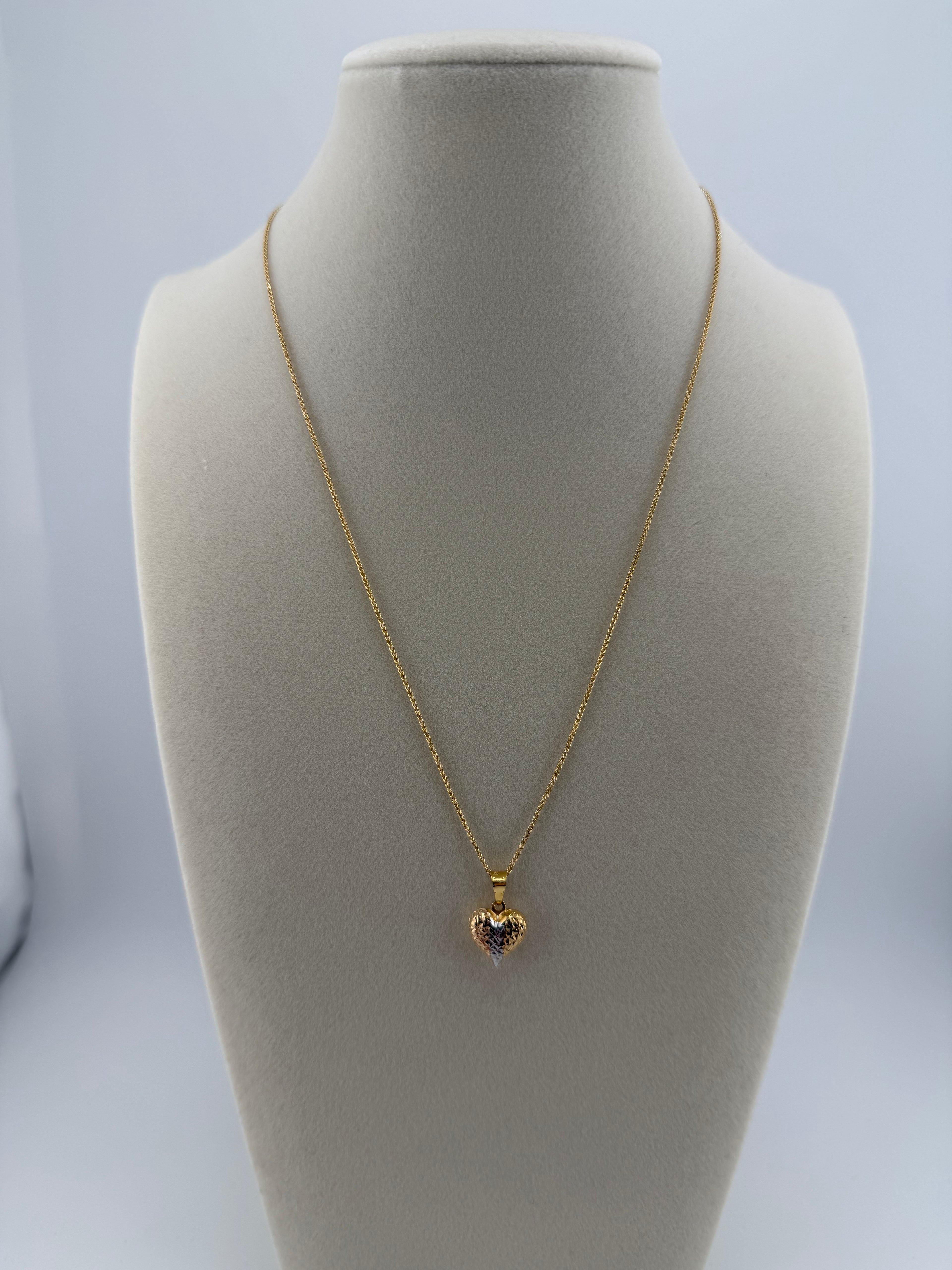 Chain with heart charm